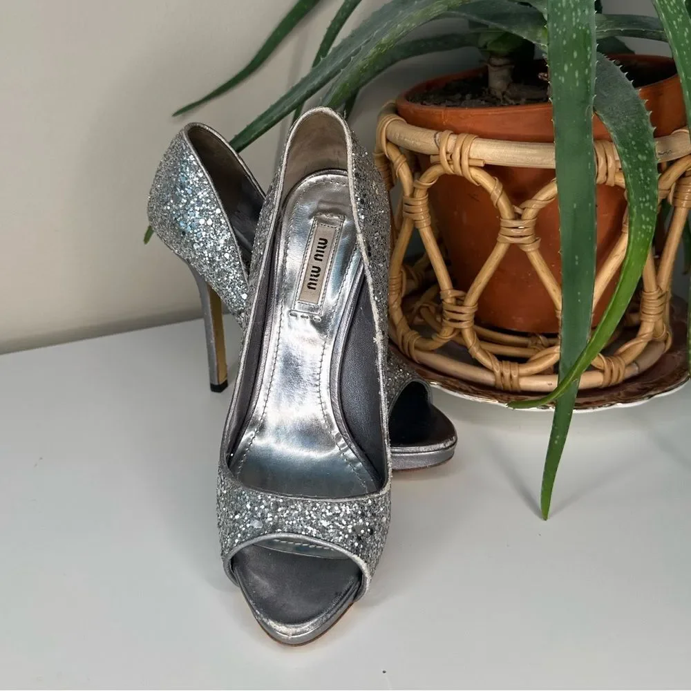 ✨ Miu Miu Silver Glitter Peep-Toe Heels 36.5 (US 6.5) Designer Party Shoes Italy - Picture 2 of 13